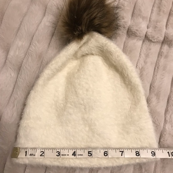 Urban Outfitters Pom Beanie - Picture 2 of 3